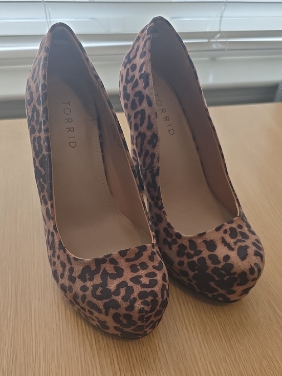 torrid Shoes - torrid Leopard-Print Platform Pumps in Brown and Black
